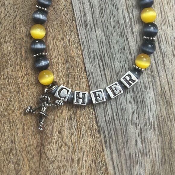 Cheer Themed Beaded Bracelet 7” - Picture 3 of 3